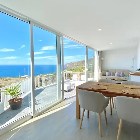 Casa Aura, Increibles Vistas Al Mar Y Piscina Privada لا أوروتافا